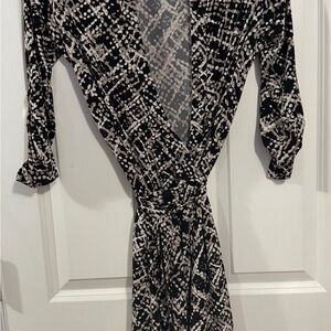 Calvin Klein Black and Cream Printed Wrap Dress - Long Sleeve
